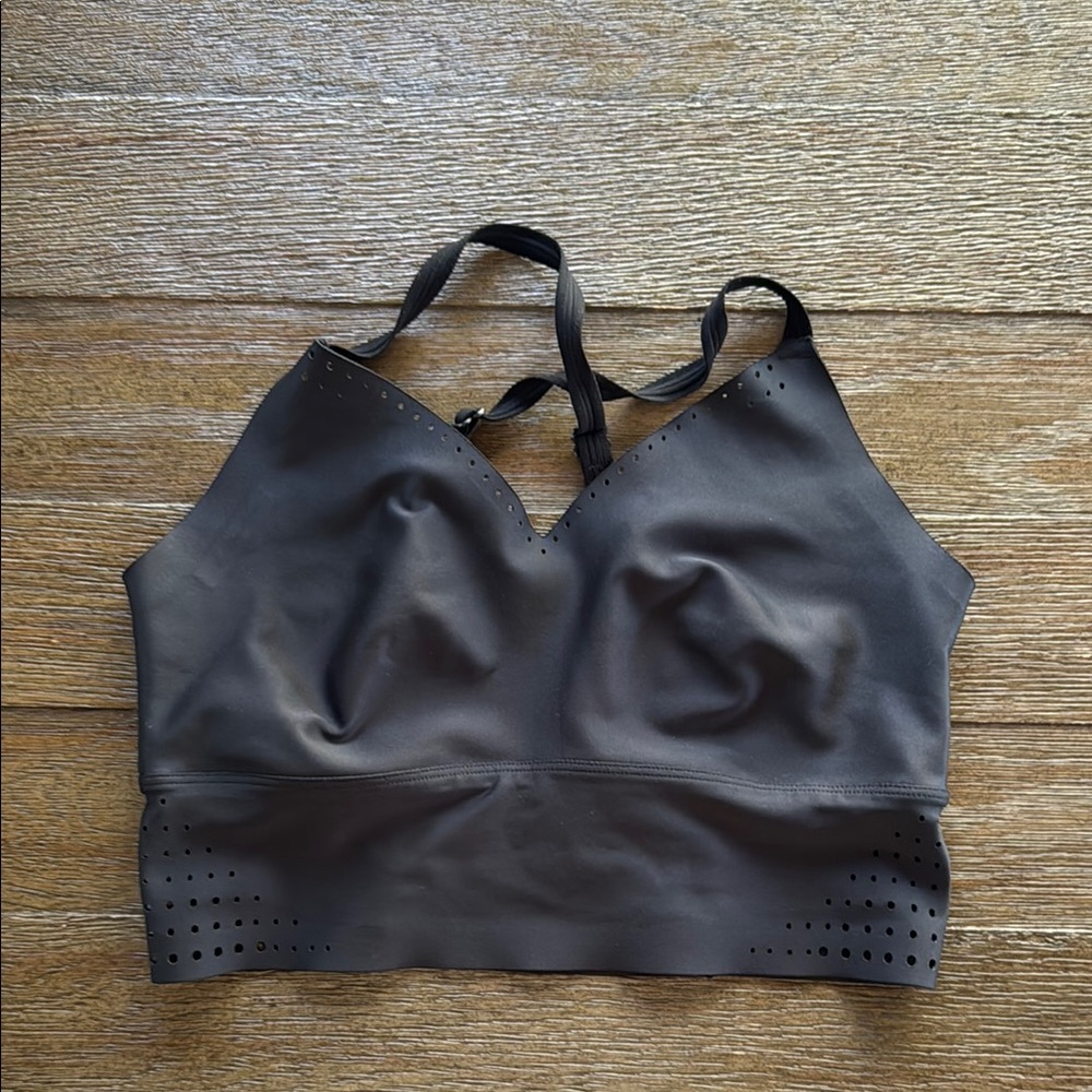 ALO Yoga Black Sports Bra Seamless Design